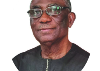 Randolph Ayinon DOSSOU : Biographie